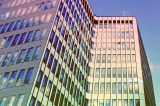 大裁员和chatgpt来袭，科技行业员工如何“活下去”